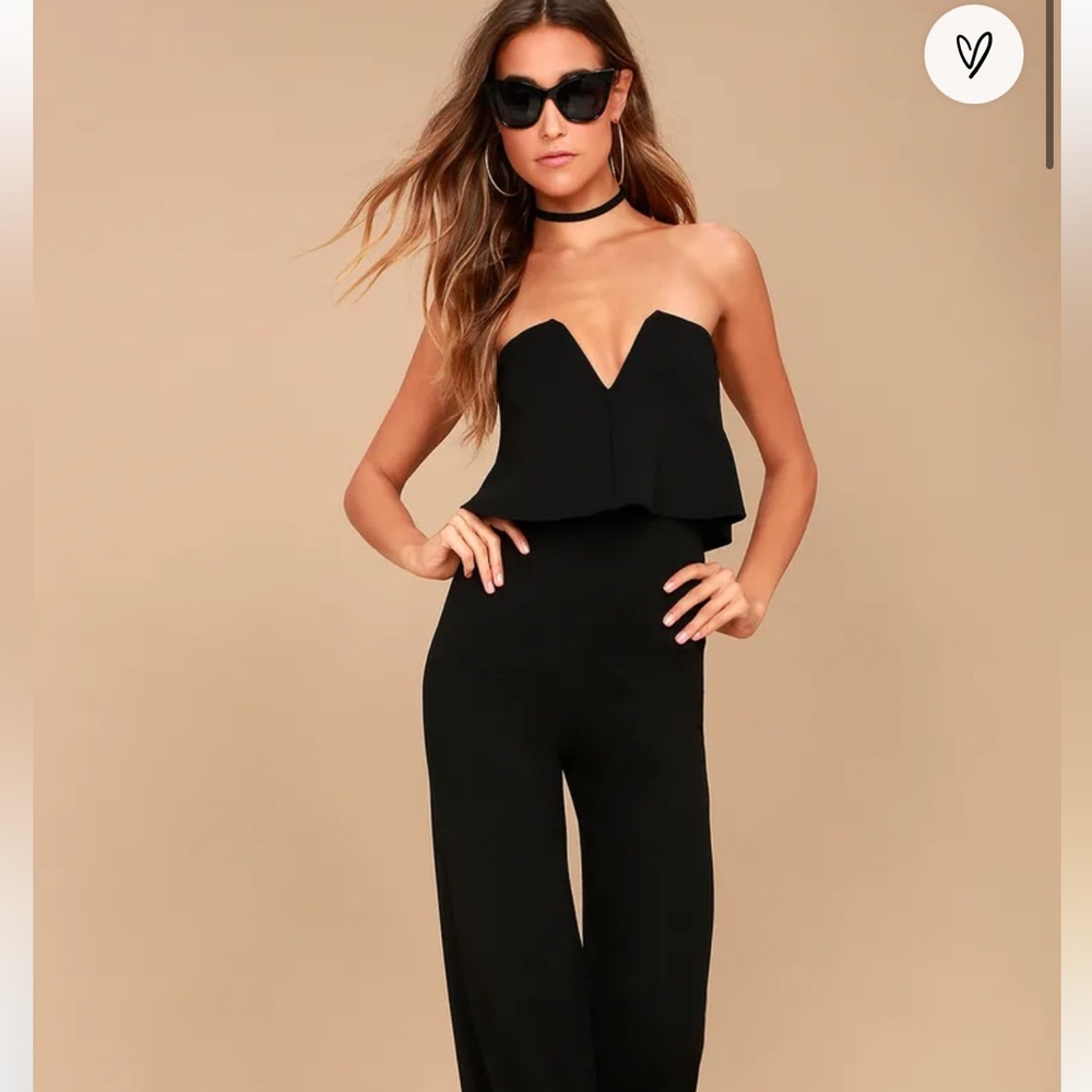 Black Lulus Jumpsuit (Size Medium)